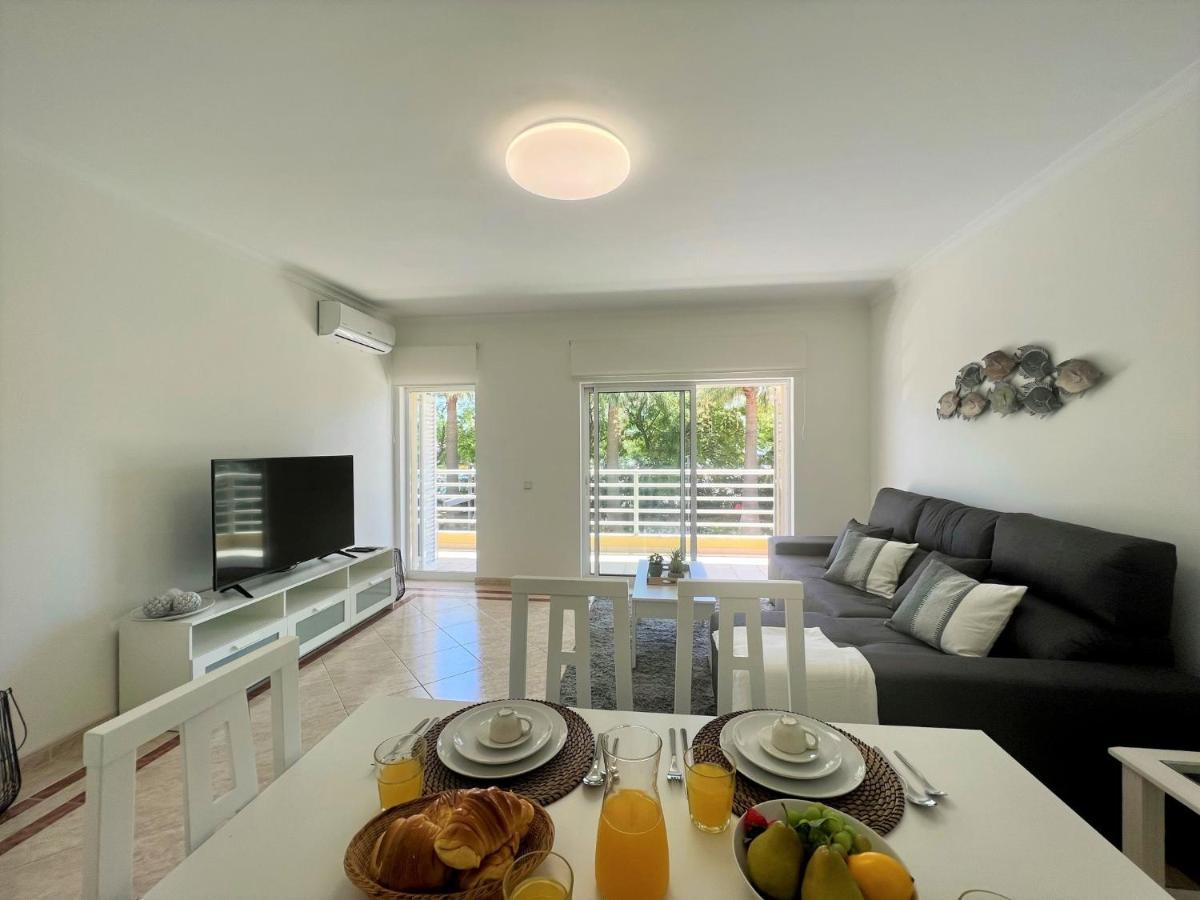 Vilamoura Central 2 With Pool By Homing Bagian luar foto