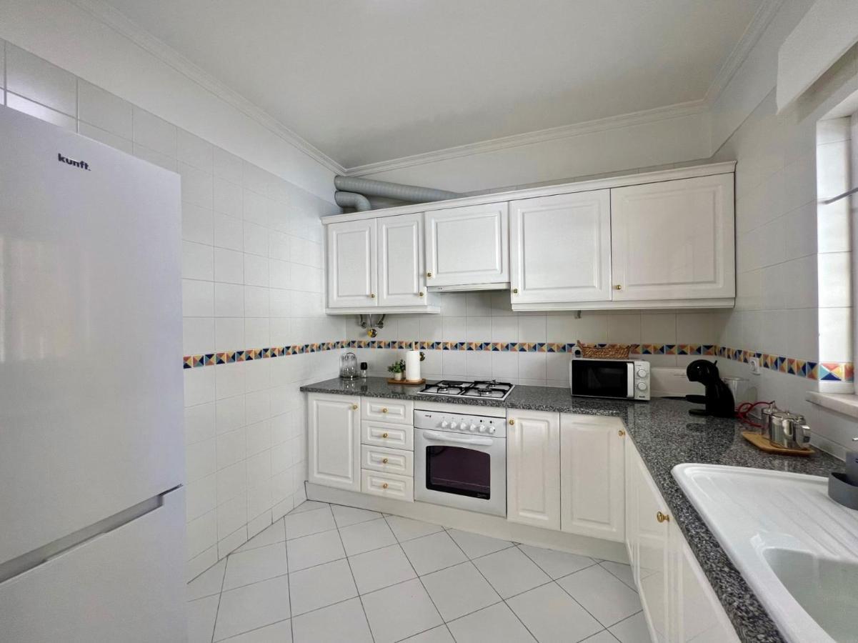 Vilamoura Central 2 With Pool By Homing Bagian luar foto