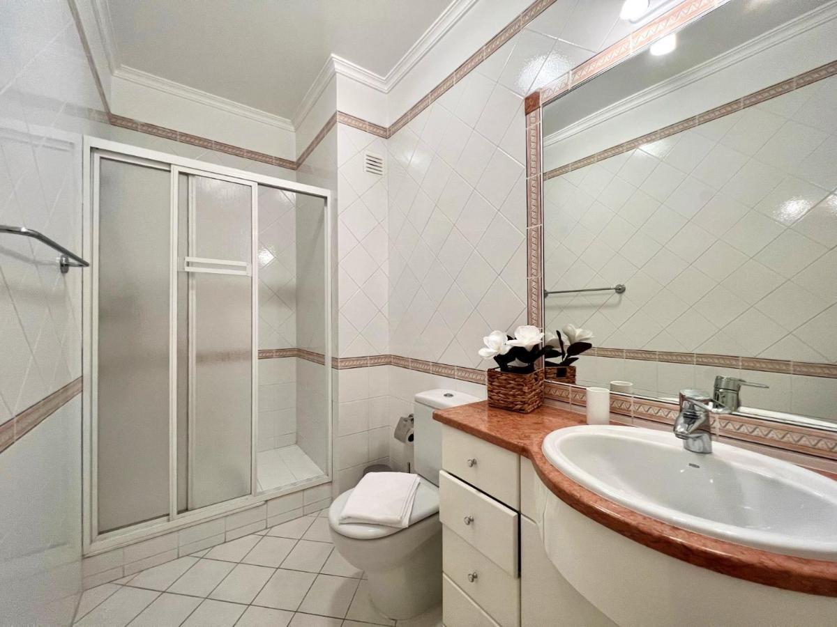 Vilamoura Central 2 With Pool By Homing Bagian luar foto