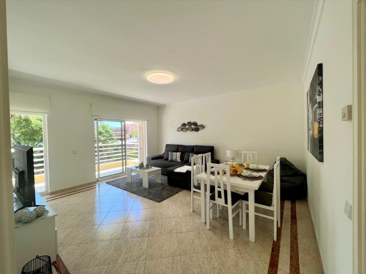 Vilamoura Central 2 With Pool By Homing Bagian luar foto